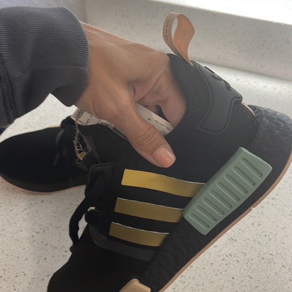 Adidas NMD salmon mint + gold - Picture 2 of 4
